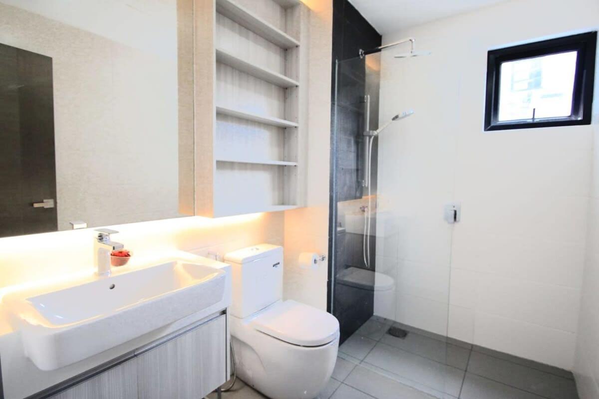 A Stylish High-Floor 2Br Suasana Suites Views Джохор-Бару Екстер'єр фото